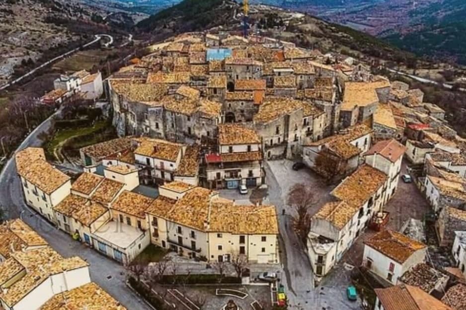 Castelvecchio Calvisio, photo 1