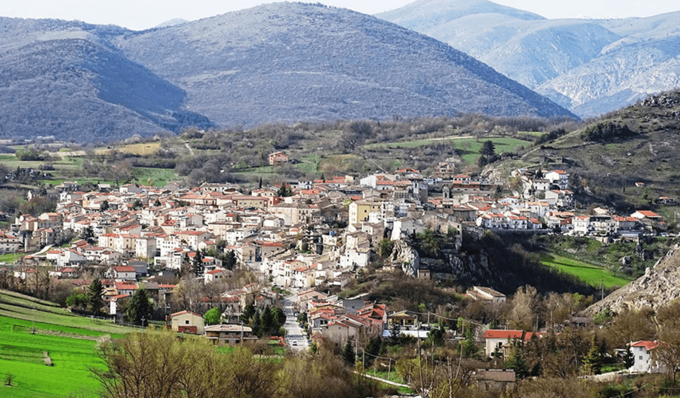 Castelvecchio Subequo