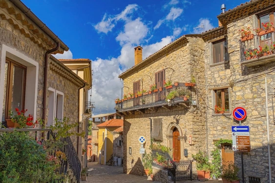Sasso di Castalda, photo 2