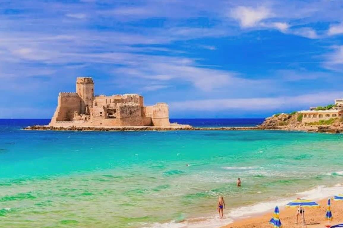 Isola di Capo Rizzuto, Calabria