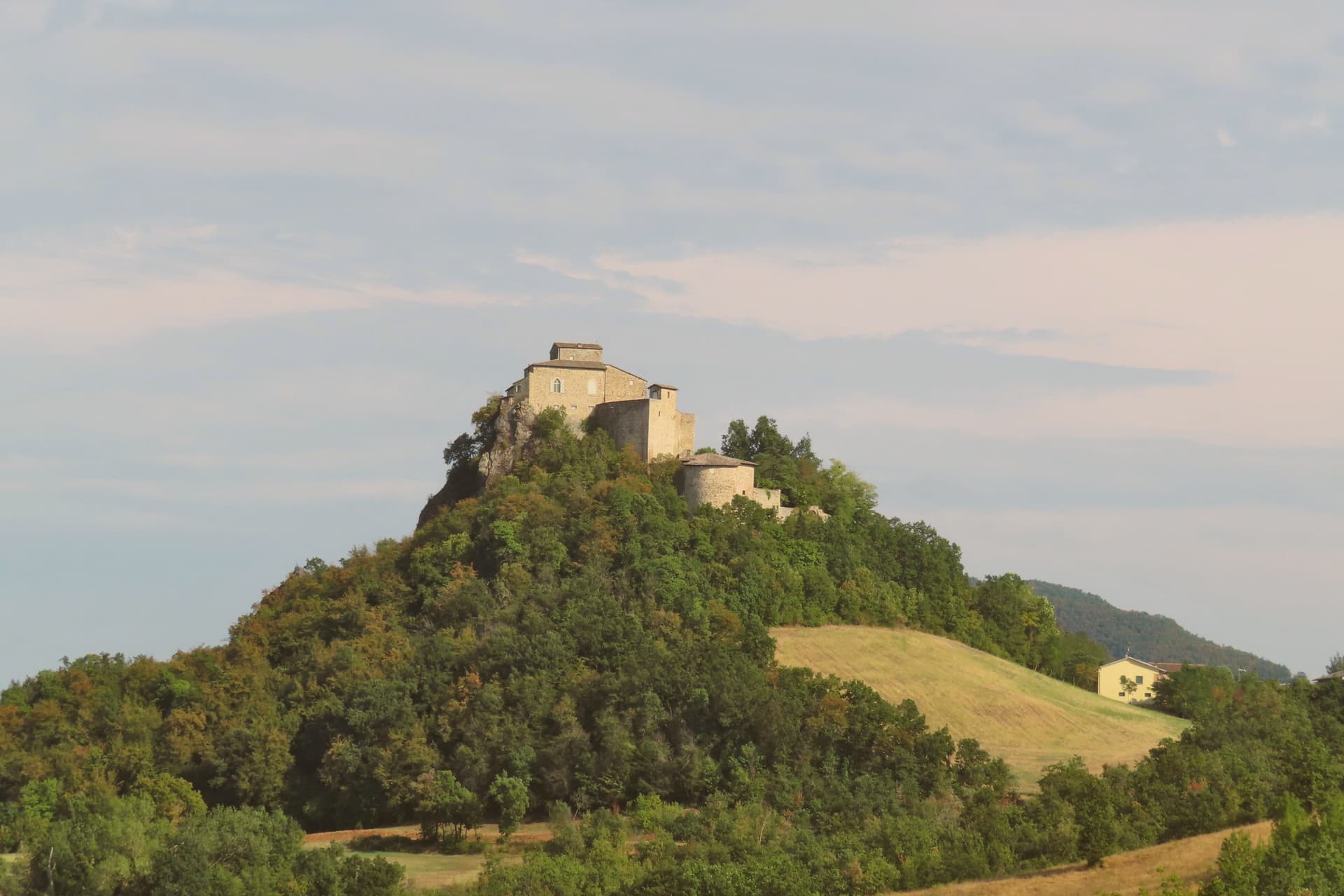 Canossa, photo 1