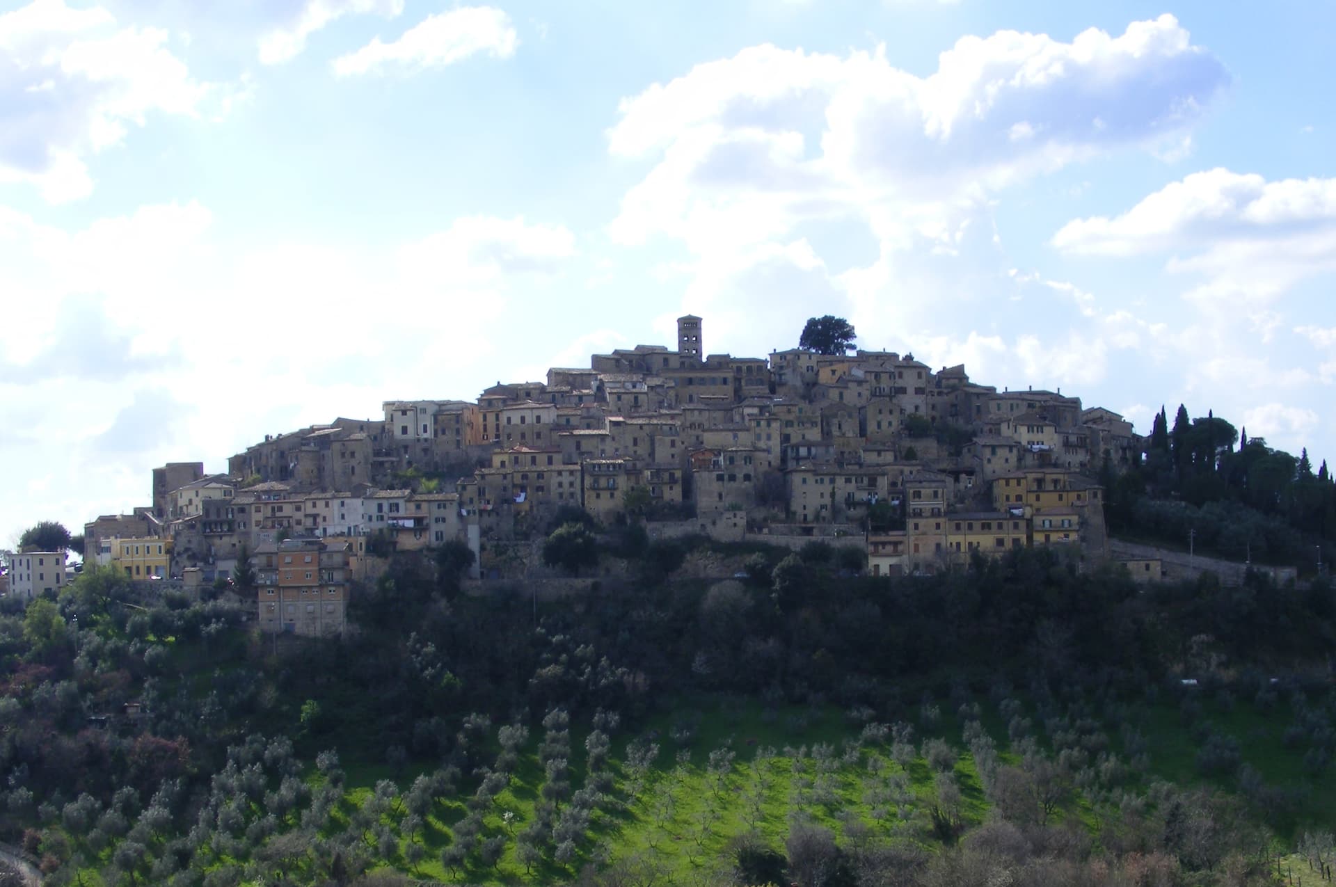 Casperia — photo 2