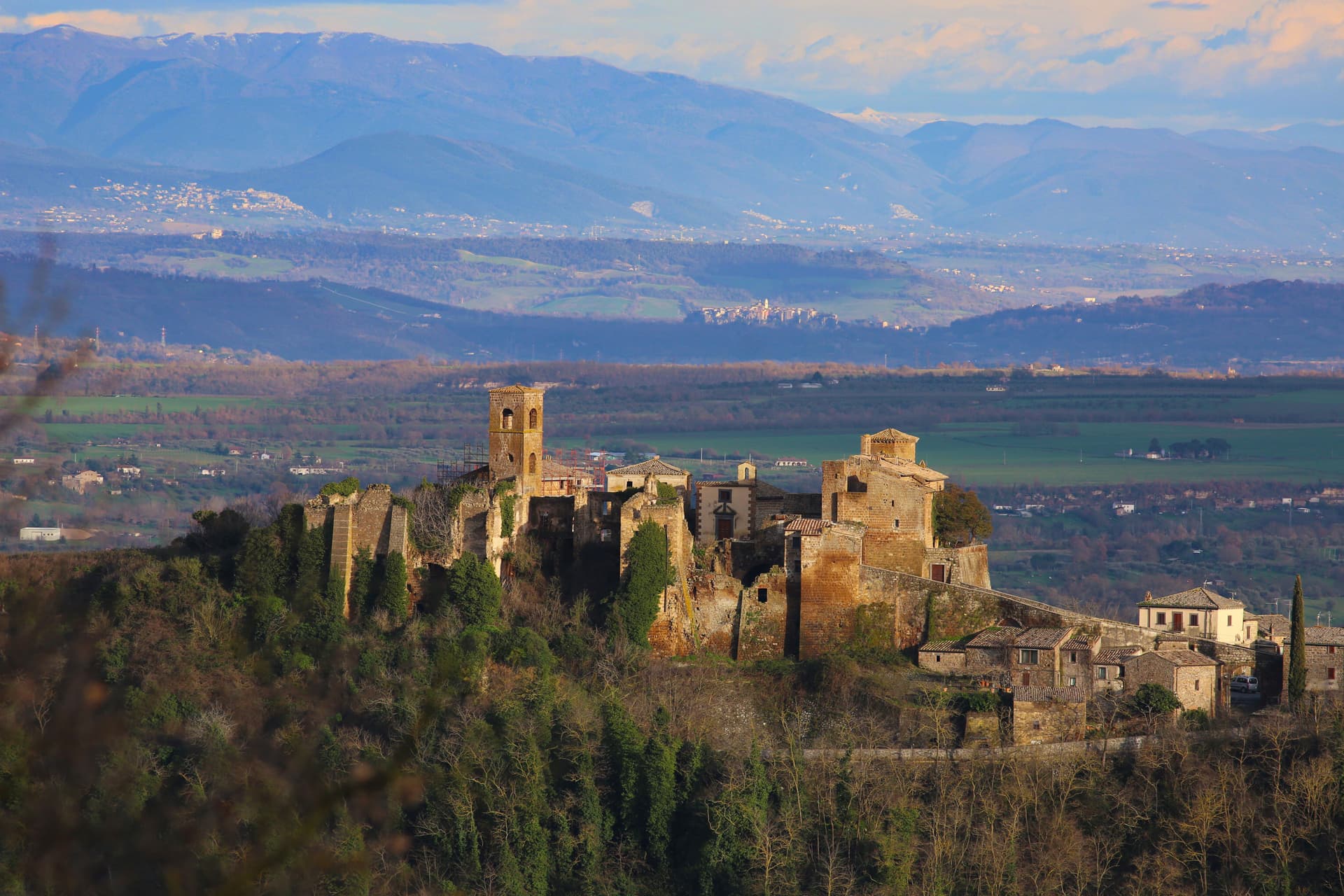 Casperia — photo 1