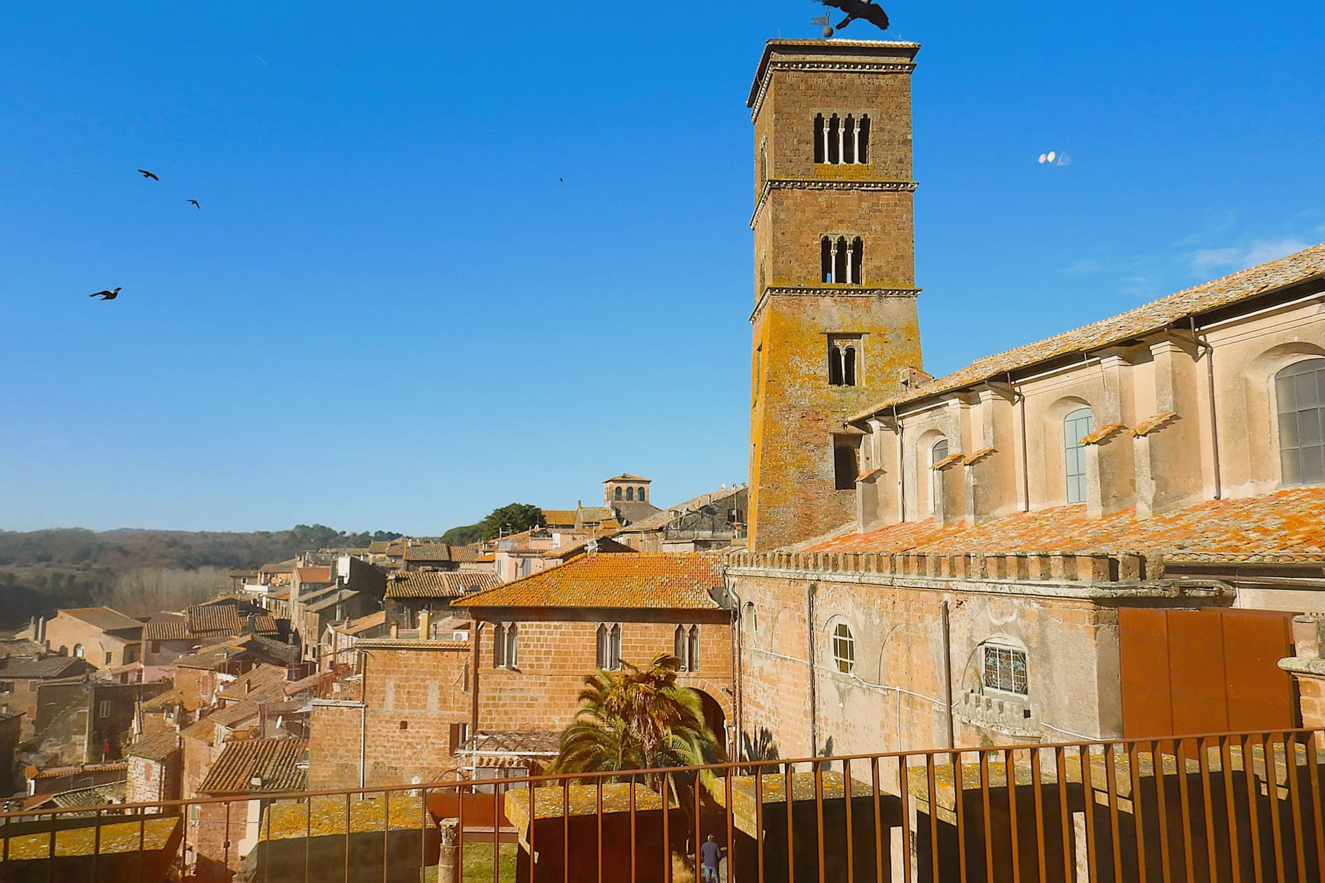 Sutri, photo 1