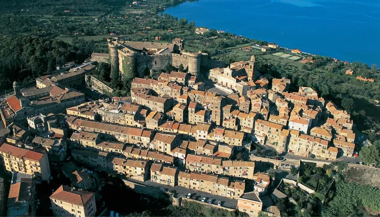 Trevignano Romano — photo 2