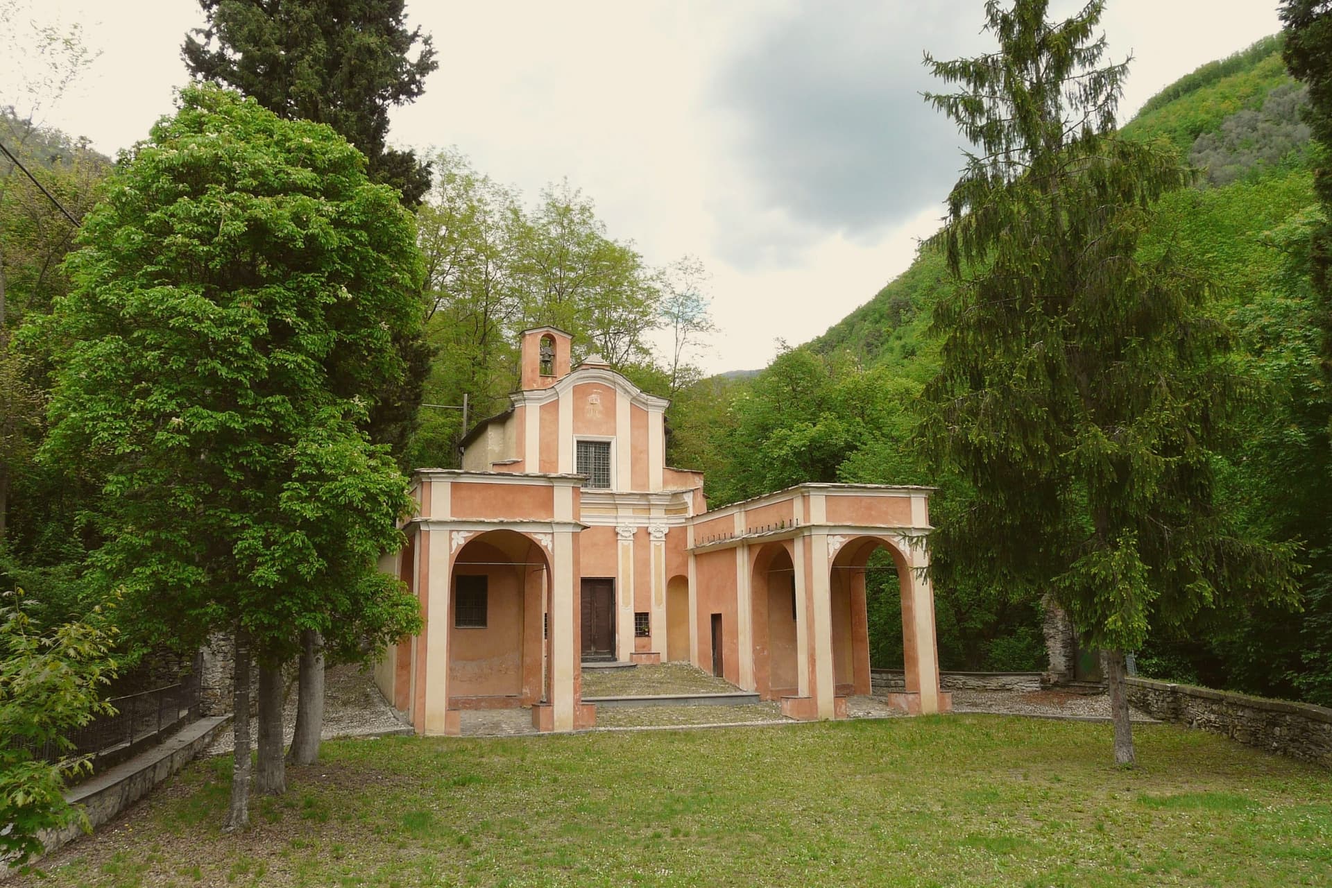 Pieve di Teco, photo 1