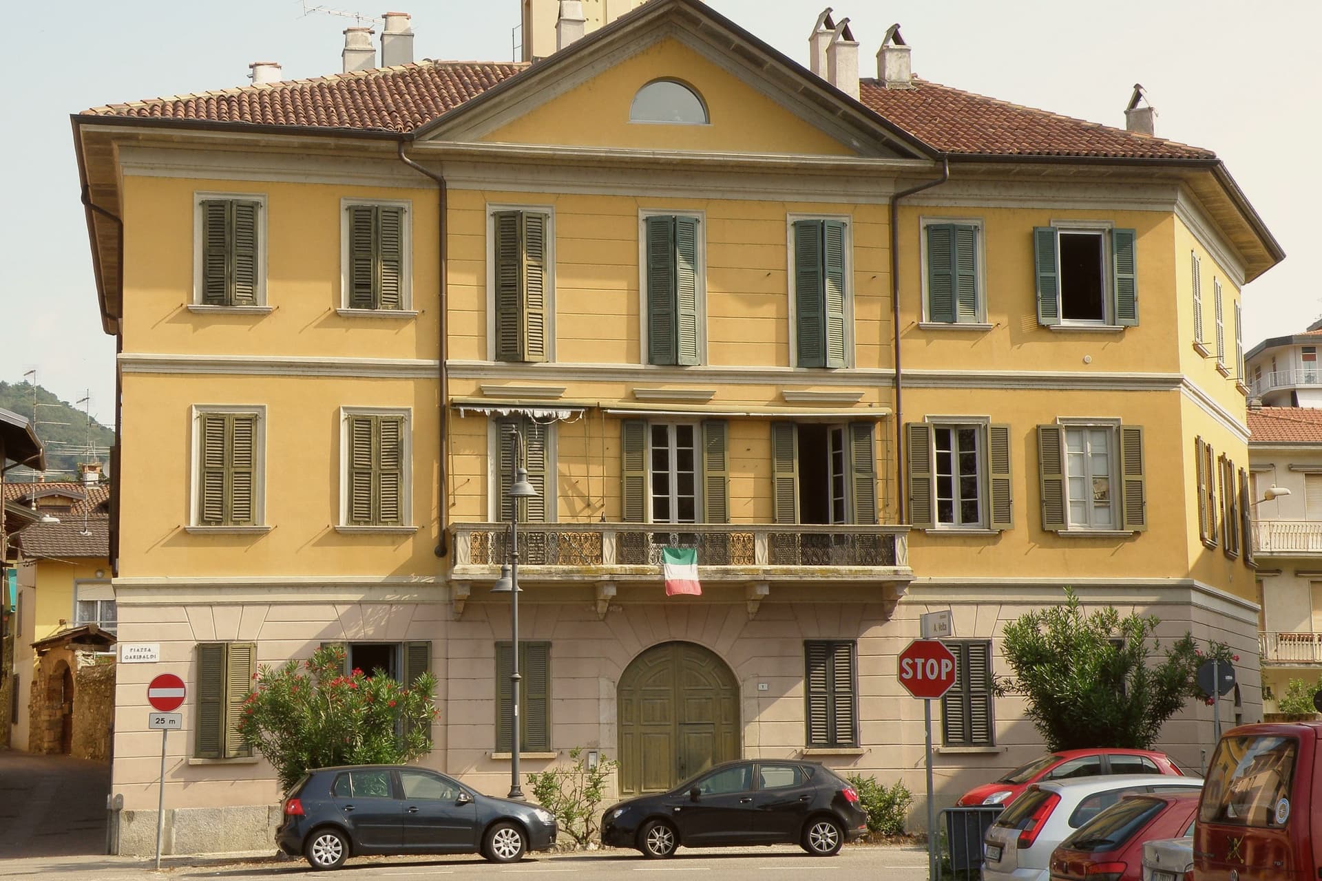 Angera, photo 2