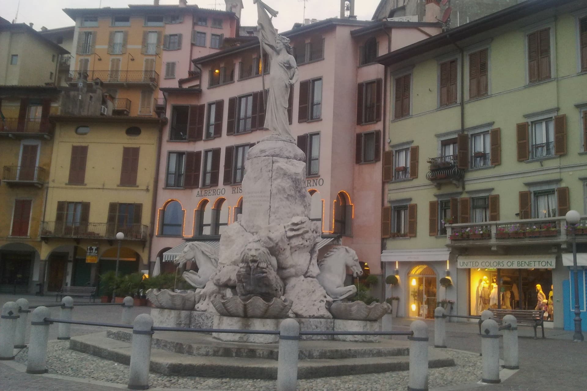 Lovere, photo 1