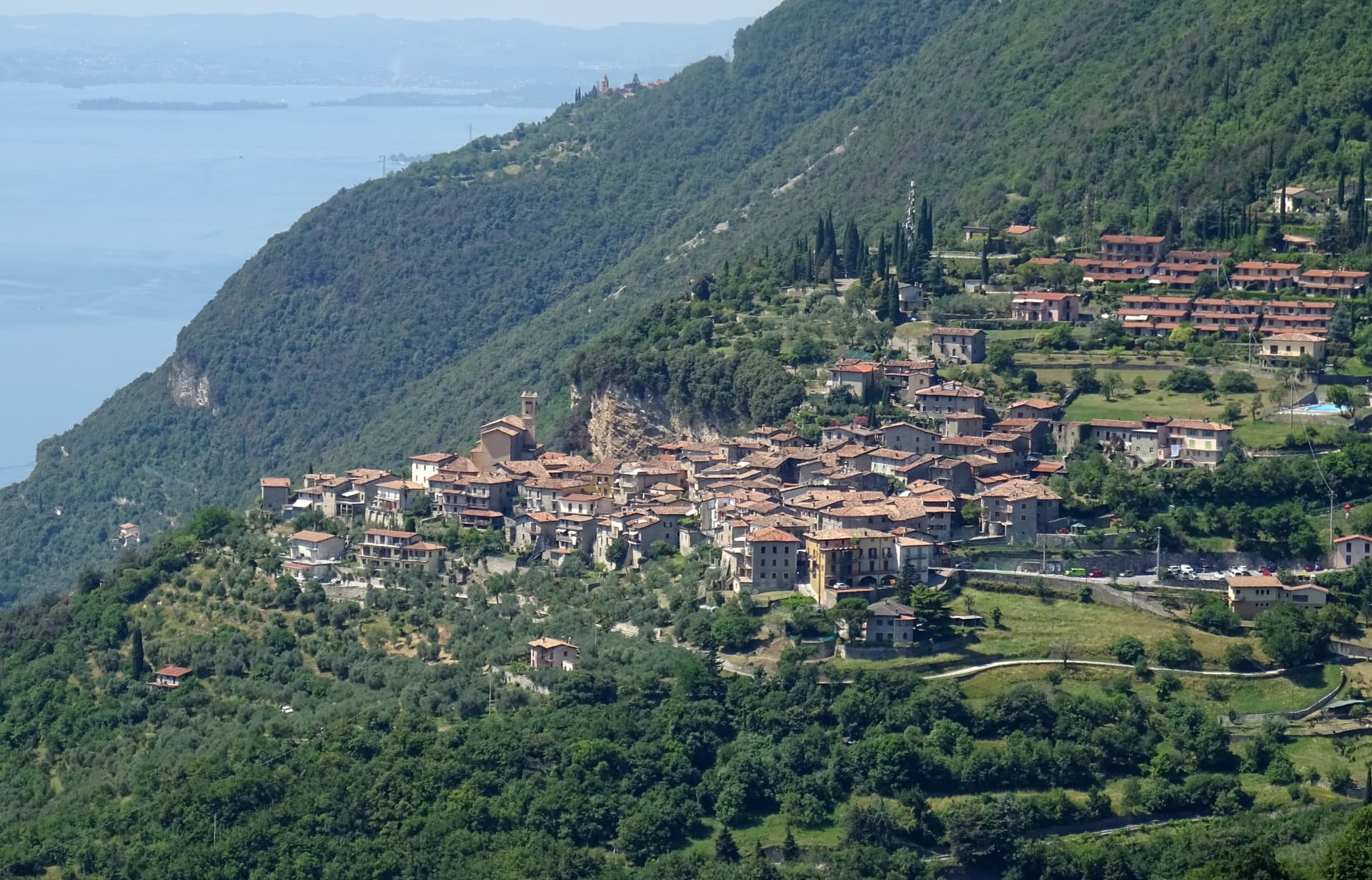 Tignale — photo 1