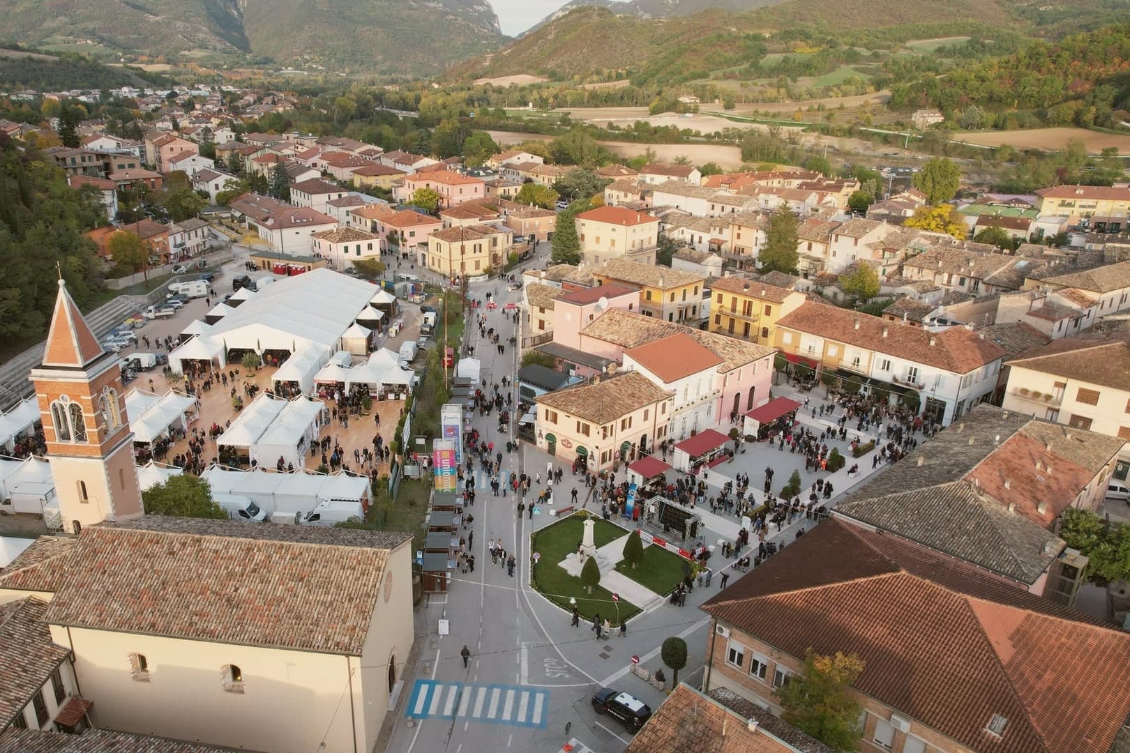 Acqualagna, photo 1