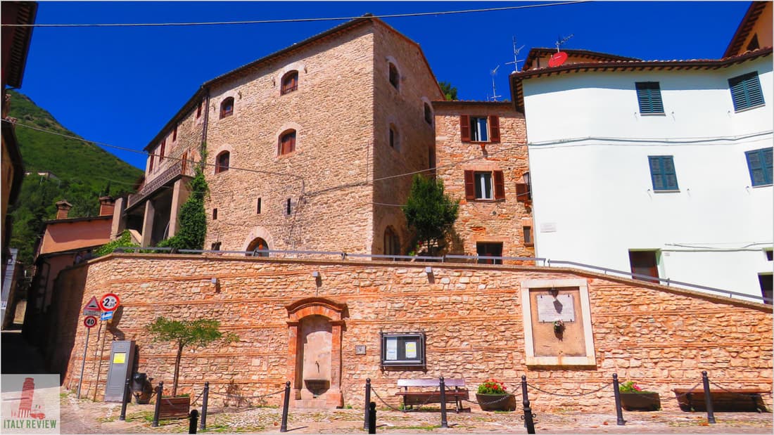 Esanatoglia — photo 1