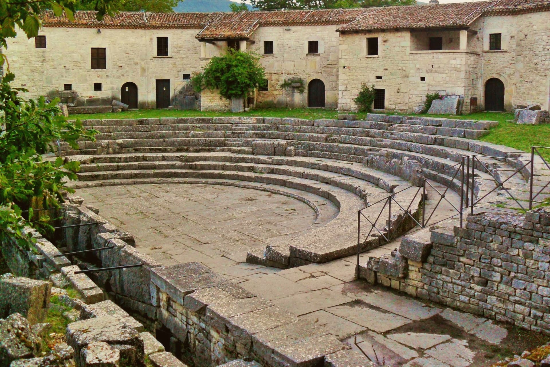 Sepino, photo 2