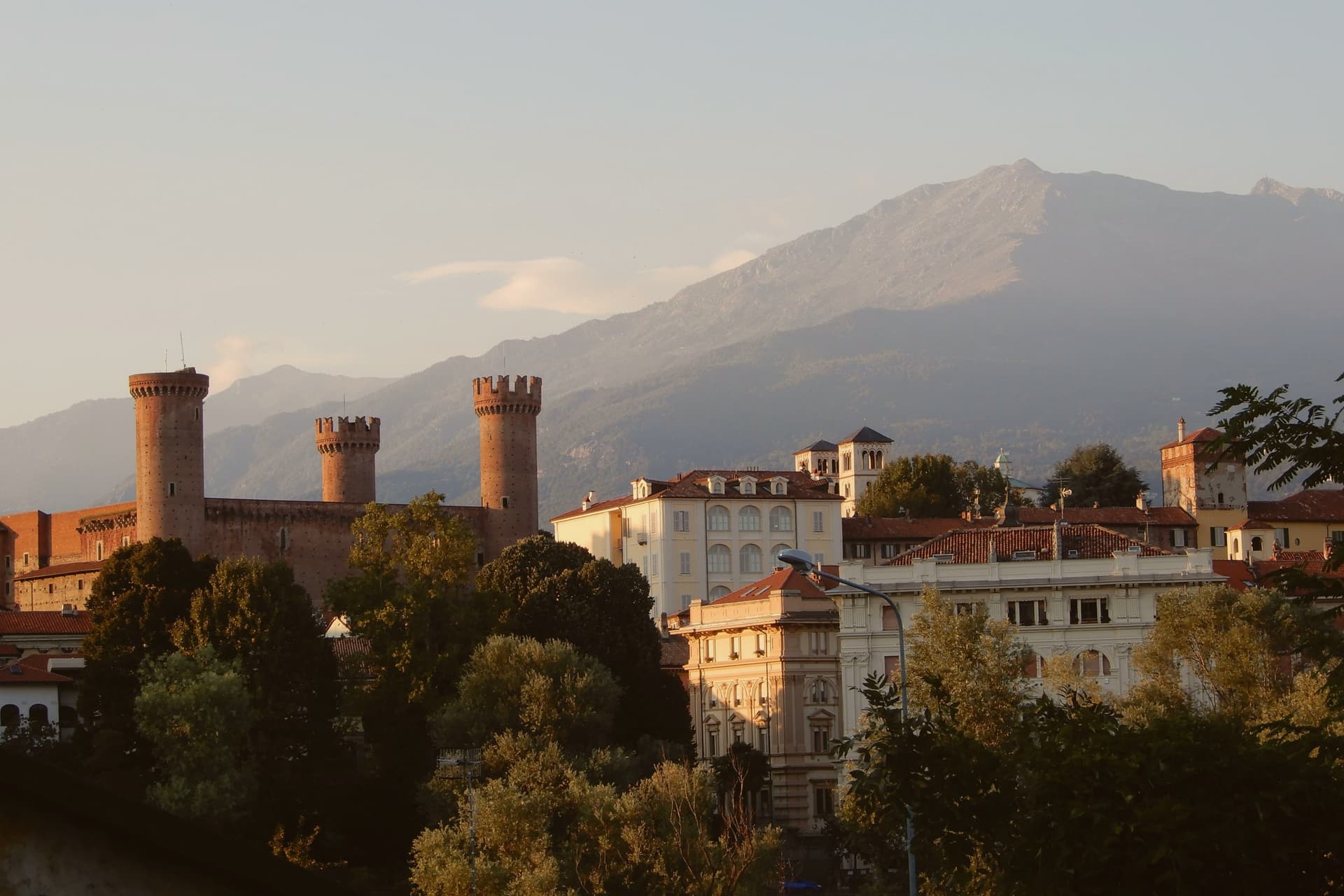 Ivrea, photo 1