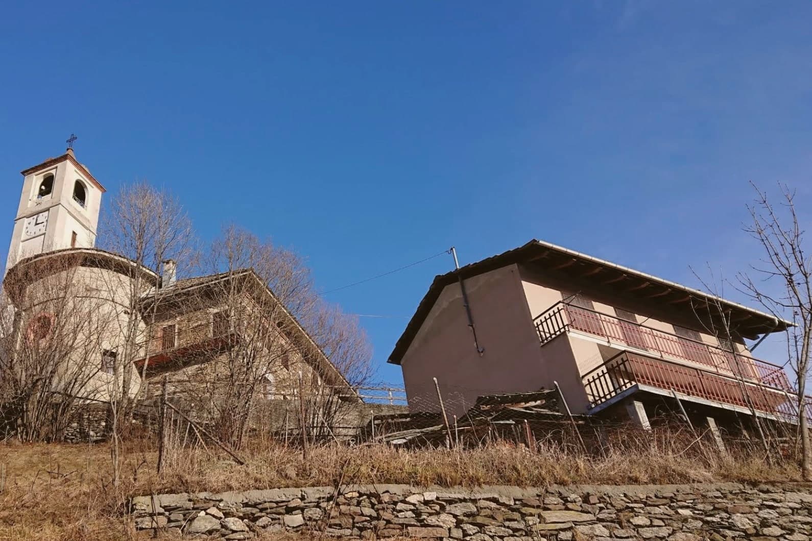 Ostana, photo 1