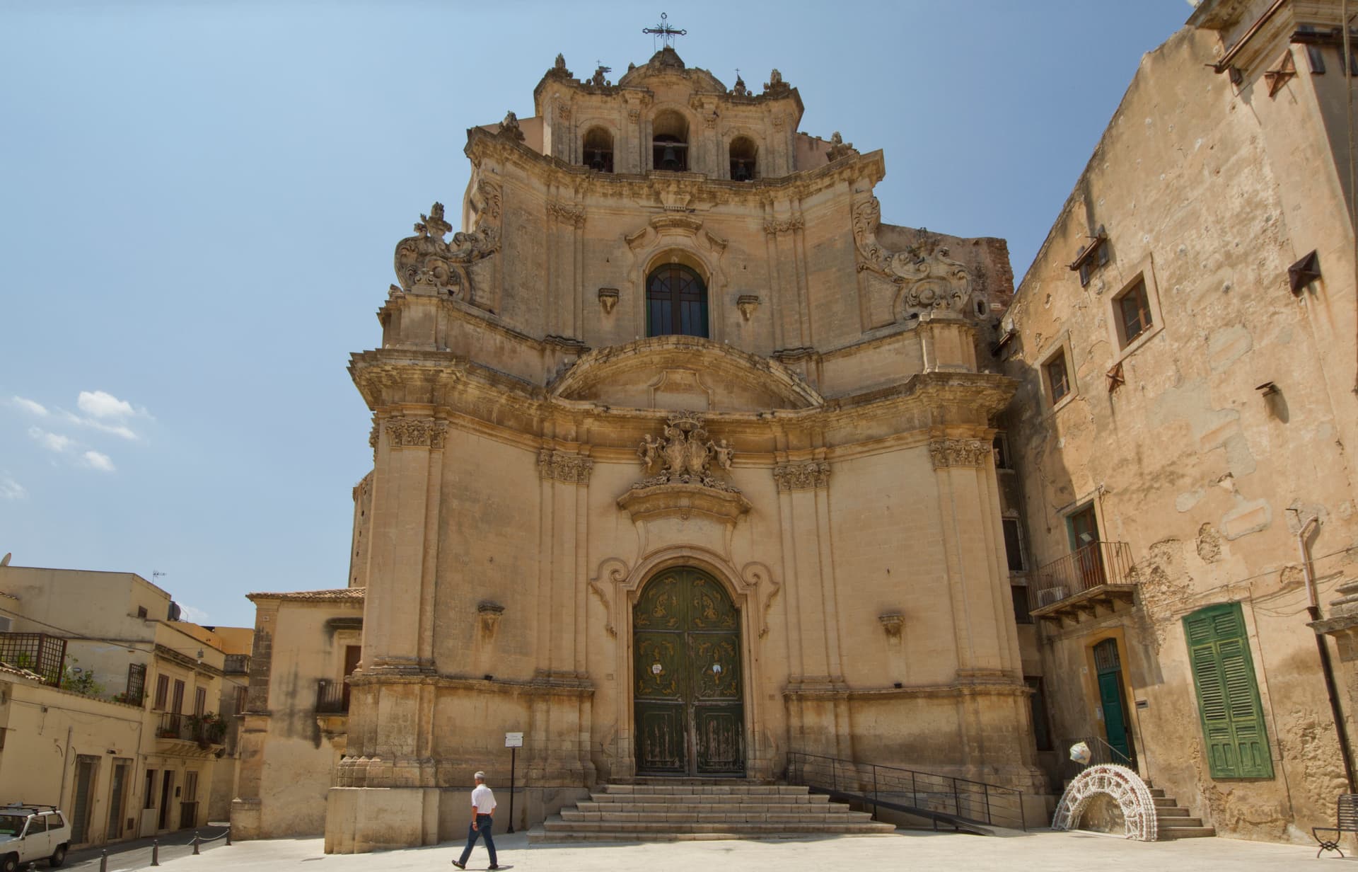 Noto — photo 1