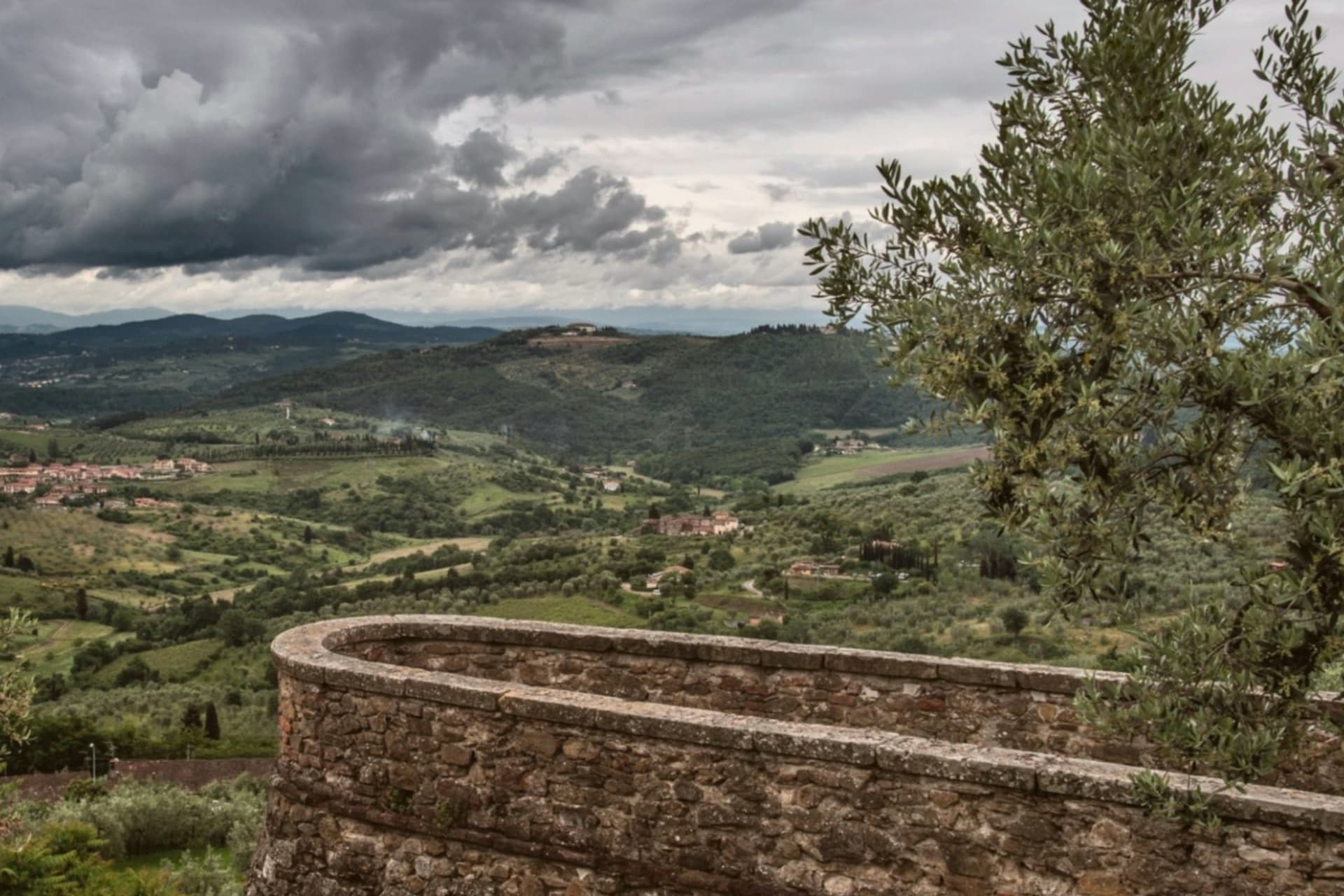 Carmignano, photo 1
