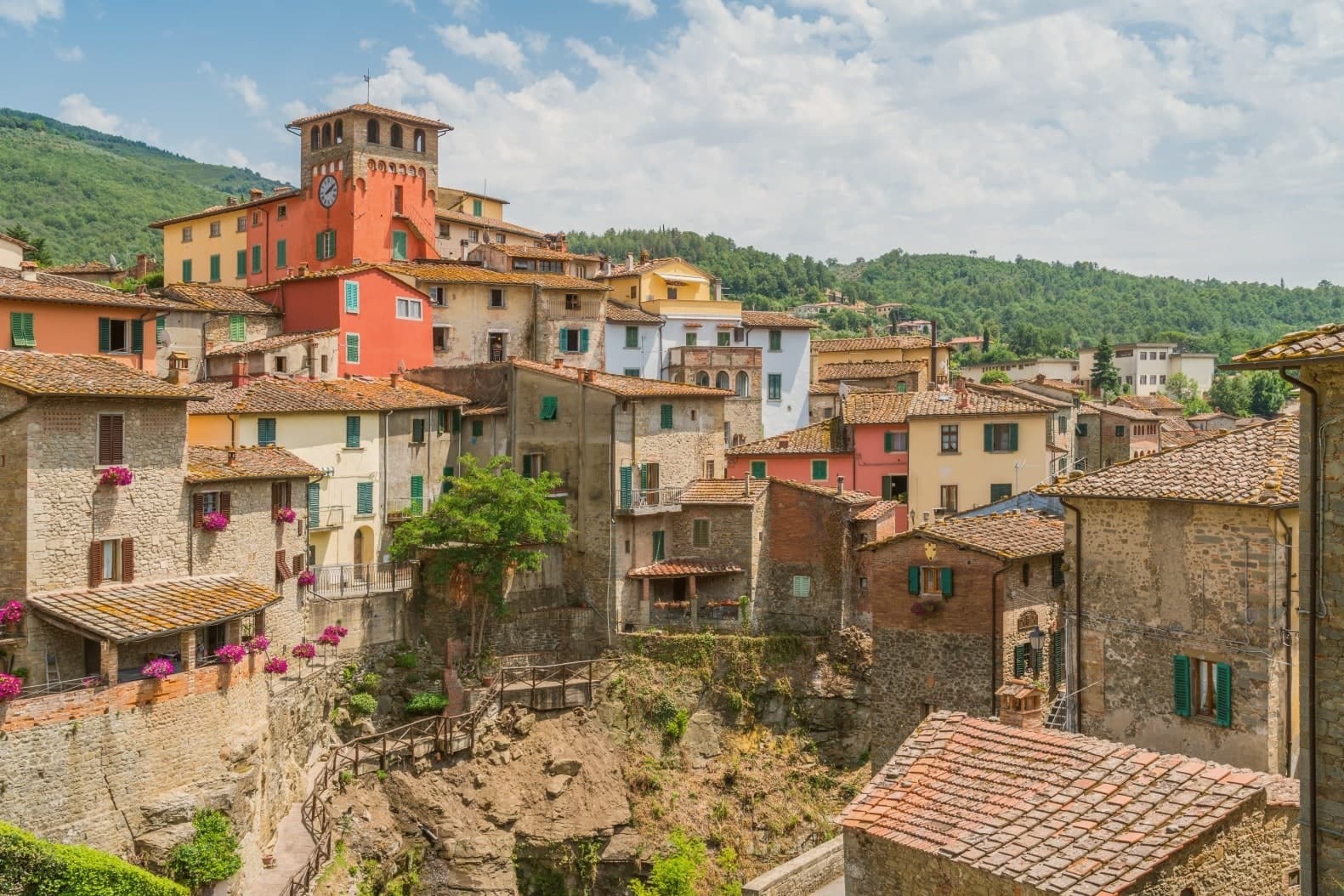 Loro Ciuffenna, photo 1