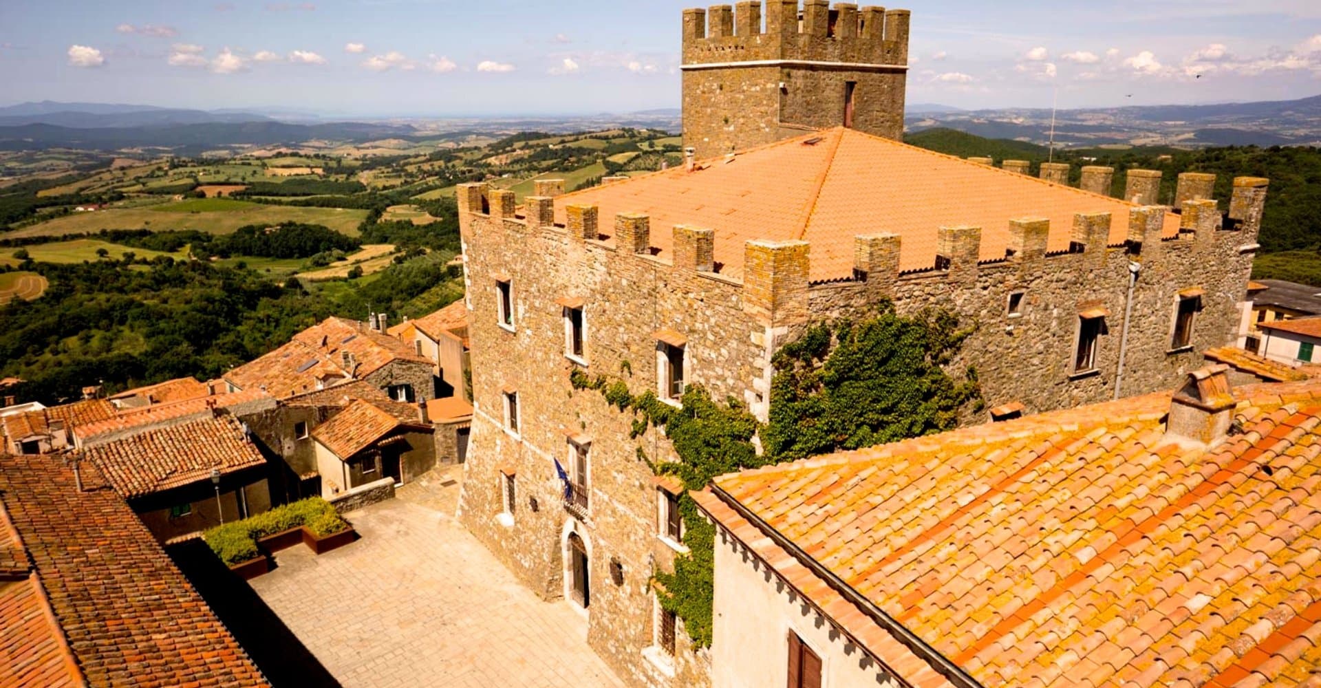 Manciano — photo 1