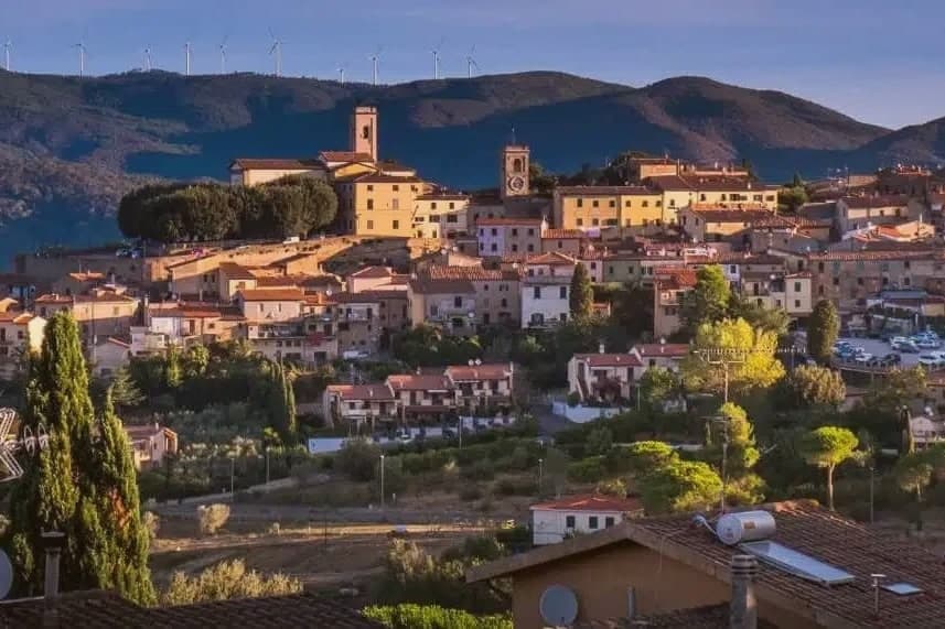 Montescudaio, photo 1