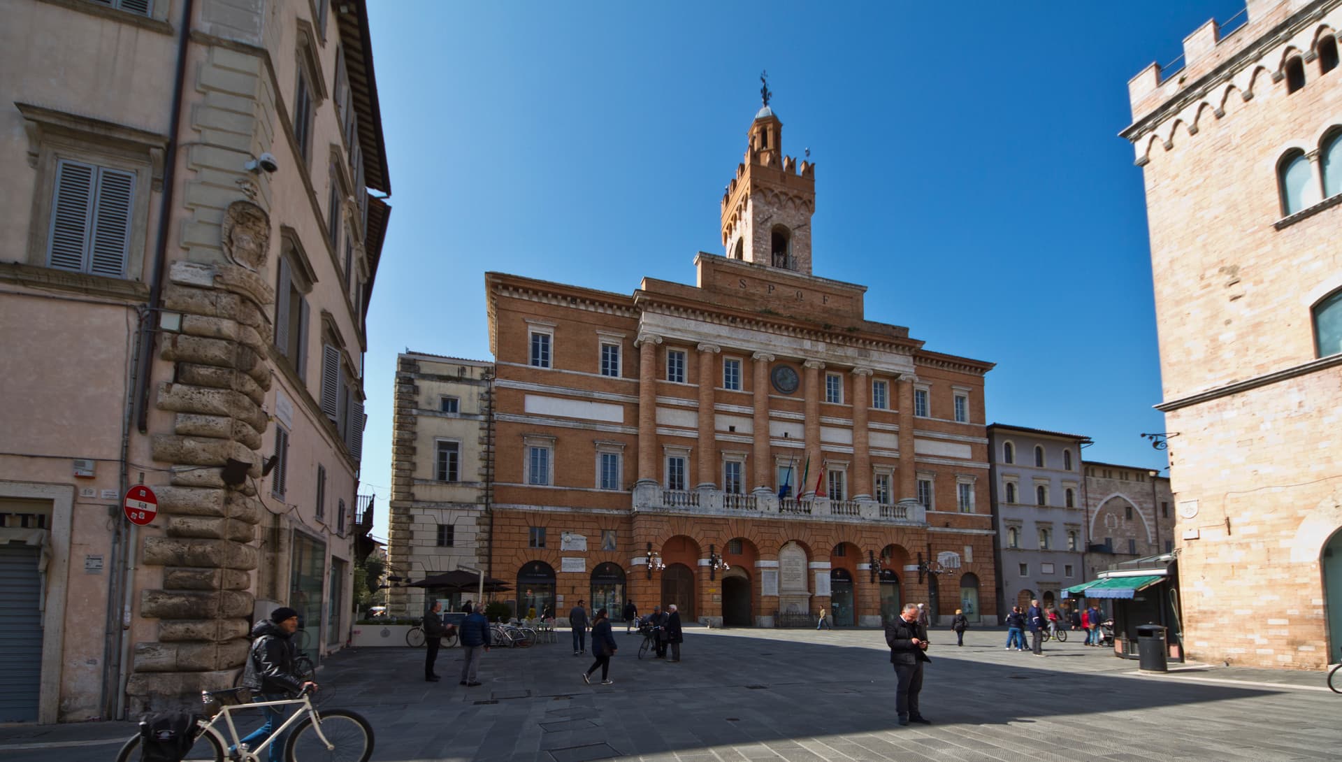 Foligno — photo 2