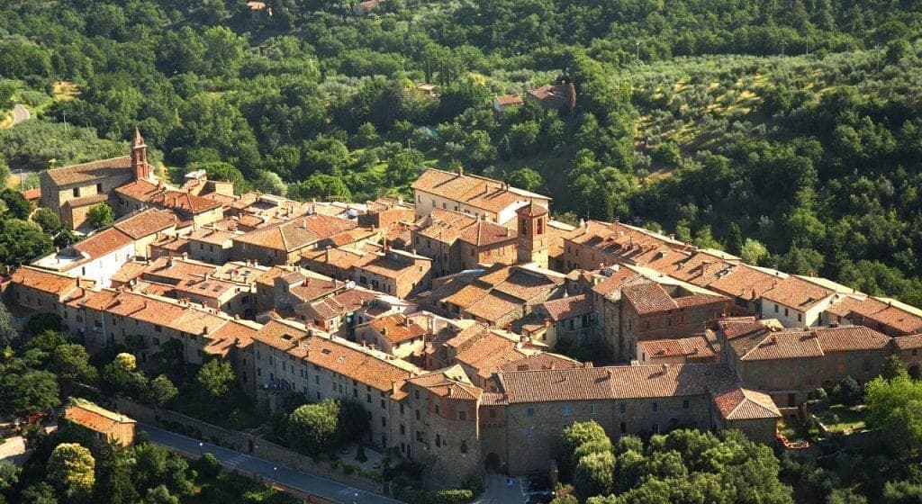 Paciano — photo 2