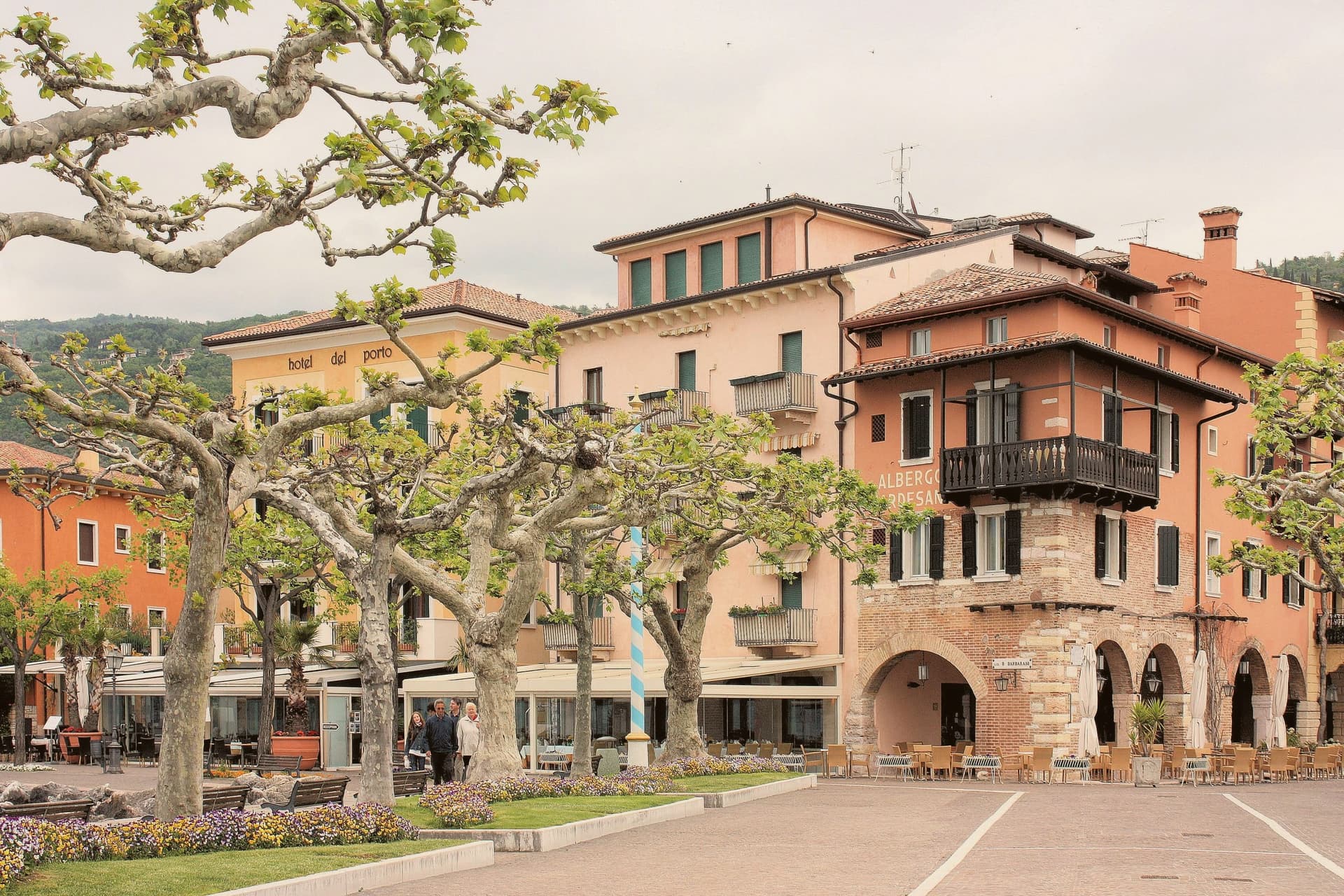 Torri del Benaco, photo 2