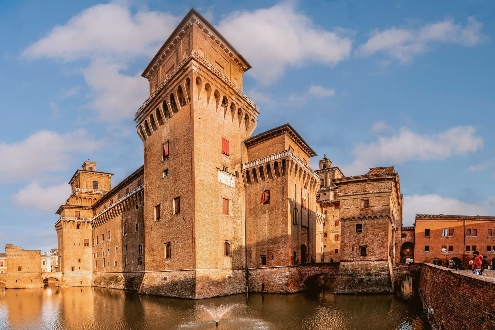 Ferrara, photo 1