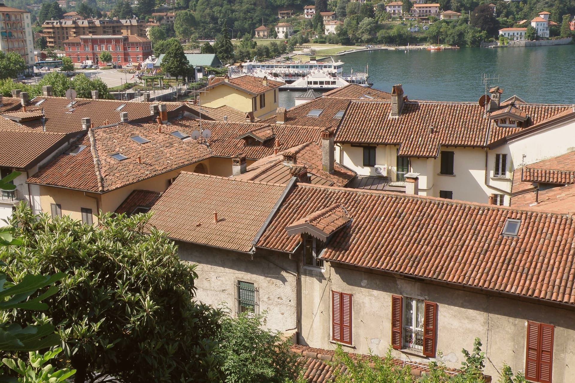 Laveno-Mombello, photo 2