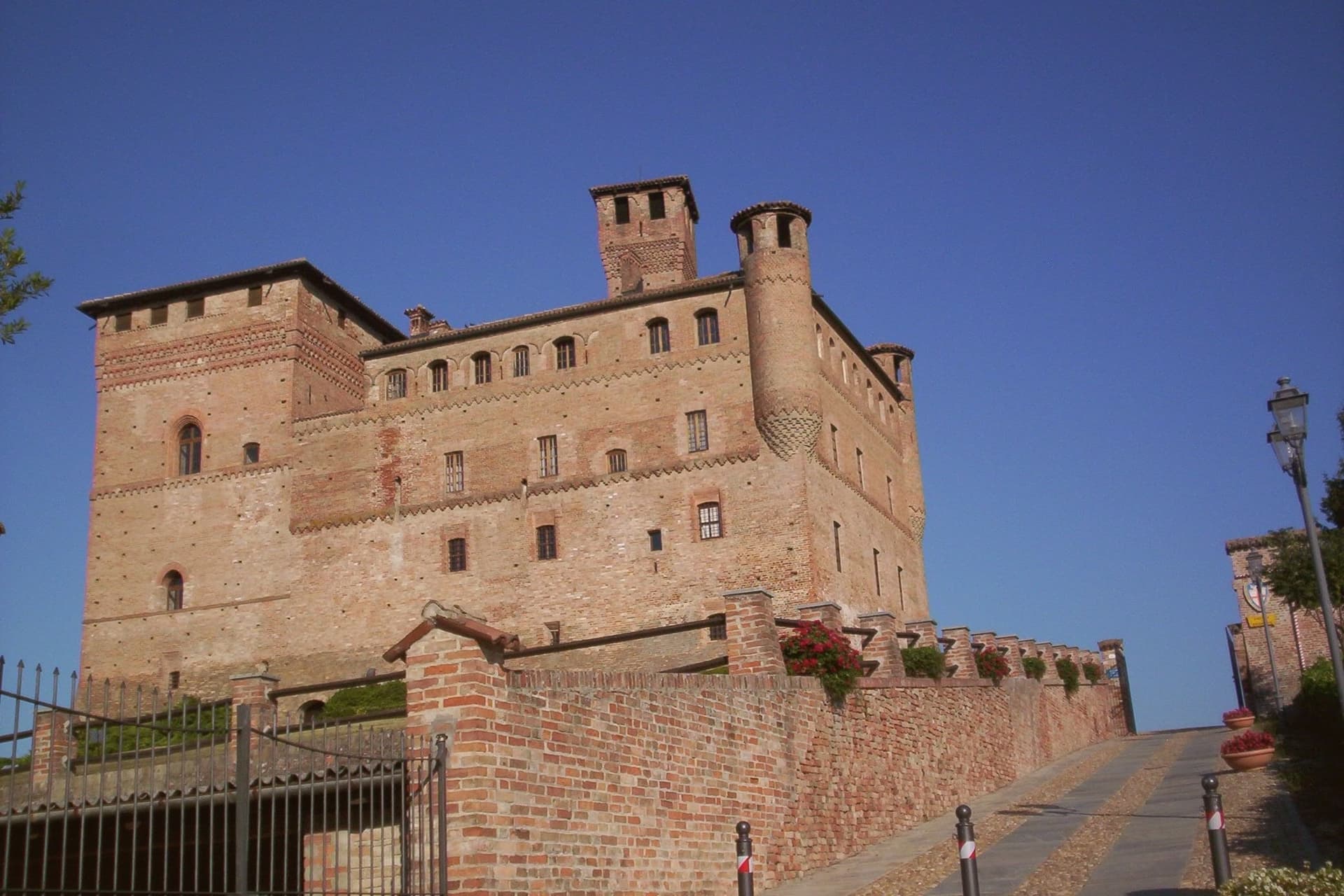 Grinzane Cavour, photo 2