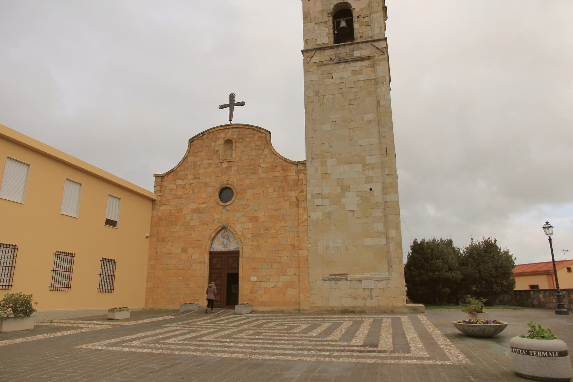Sardara, photo 1