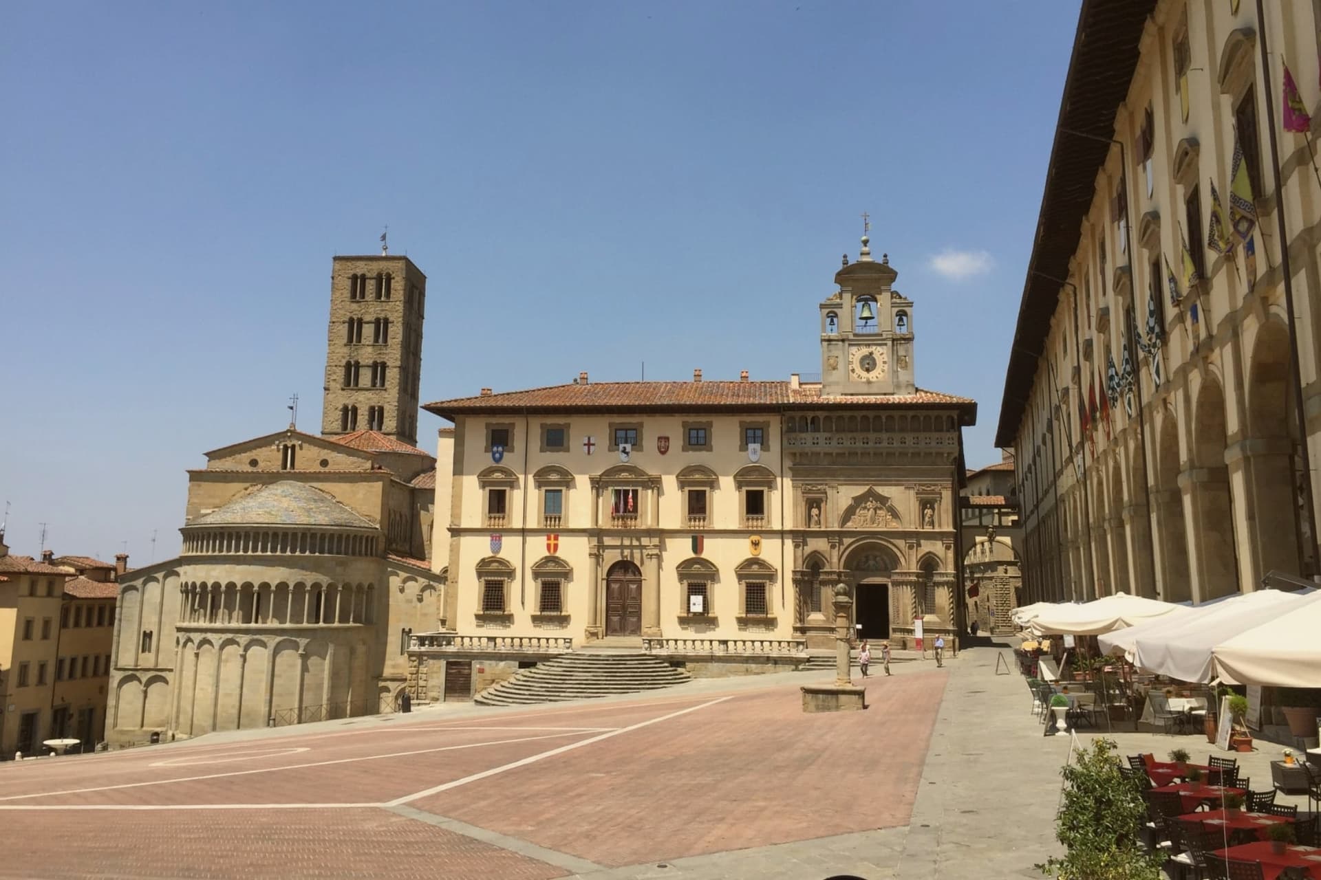 00 Arezzo