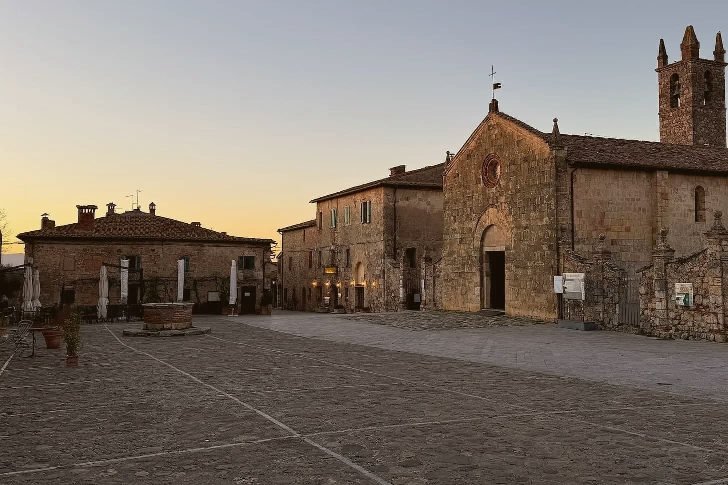 Monteriggioni, photo 2