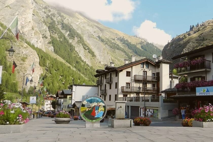 La Thuile — photo 1